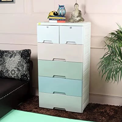 Drawers/Storage
