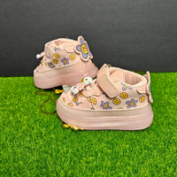 Cute little light up sneakers fts40428