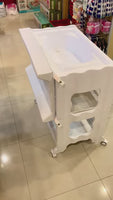 Bathtub & Changer w/Shelves FTS32342