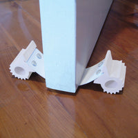 Under Door Gripper