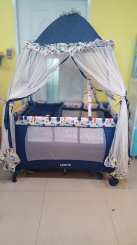 Playpen w/4 post Canopy FTS32351