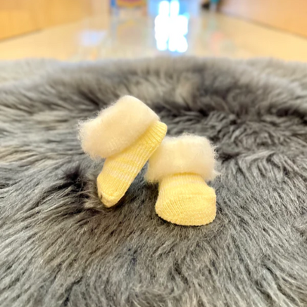 Boxed Fuzzy Cuff Socks bv21020