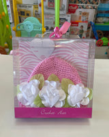 Knit Cap w/Rosettes AD60512