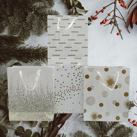 Gift bag White w/gold pattern 12*10"fts32689