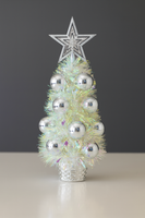 Christmas tree ornament w/balls 12" fts15622