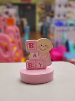 Token Stand Ornament FTS23064